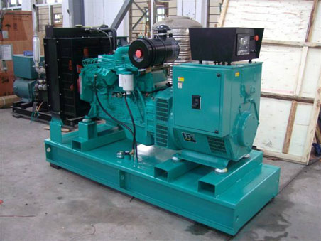 永靖200kw康明斯柴油发电机组图片 永靖200kw康明斯柴油发电机组图片